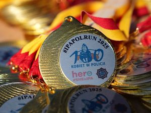 Bieżące informacje „100 lat – 100 powodów, by zadbać o siebie” – podsumowanie wielkiego przedsięwzięcia z okazji 100-lecia Kobiet w Policji na Dolnym Śląsku