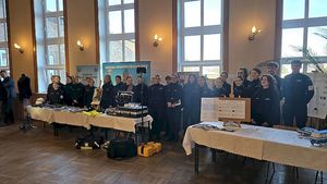 Zdjęcia ze spotkania z Wojewoda. Promowanie zawodu policjanta