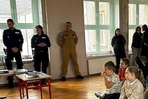 Bezpieczne Ferie z mundurowymi