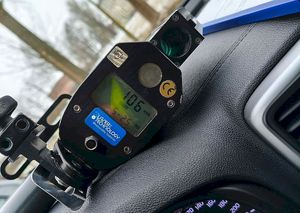 Pędził 106 km/h w terenie zabudowanym. Górowska drogówka zatrzymała prawo jazdy 20-latkowi