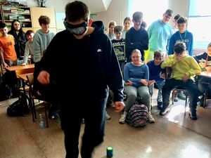 Uczeń w alko-goglach